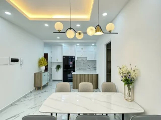 Bán căn hộ Sky Garden 1 Phú Mỹ Hưng Quận 7 3 phòng tầng 5