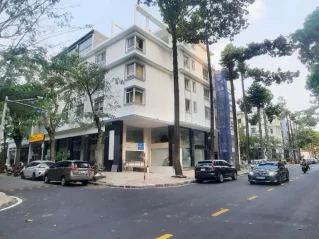 Bán và cho thuê Tòa Nhà VP Góc 2 Mặt Tiền Đường Phạm Văn Nghị Q7