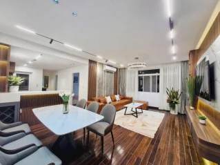Cần bán căn hộ Cảnh Viên 3 – Phú Mỹ Hưng, Quận 7, dt 117m 3 phòng ngủ