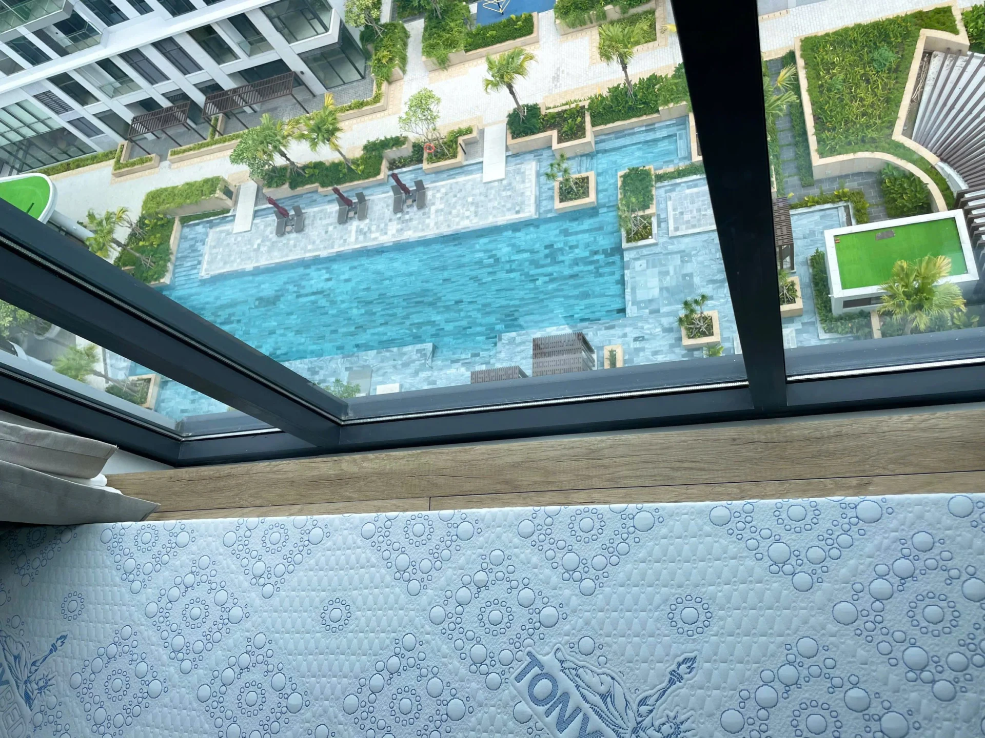 Thumb 18