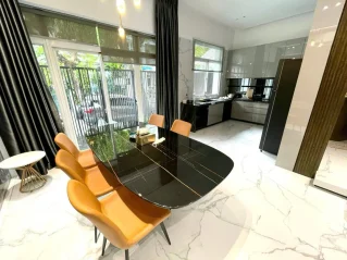 Bán biệt thự khu Mỹ Thái Quận 7 dt 7x18m trệt 2 lầu giá 34 tỷ