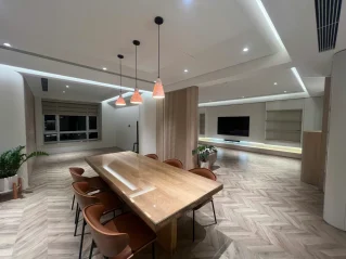 Bán căn hộ Riverside Residence tầng 18 180m 3 phòng giá 15,5 tỷ TL