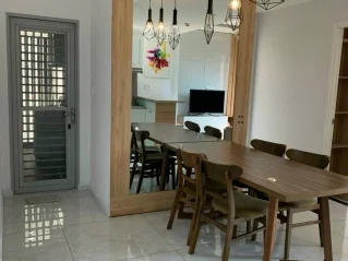 Cho thuê căn hộ Scenic Valley tầng 4 71m 2pn giá 18tr/th