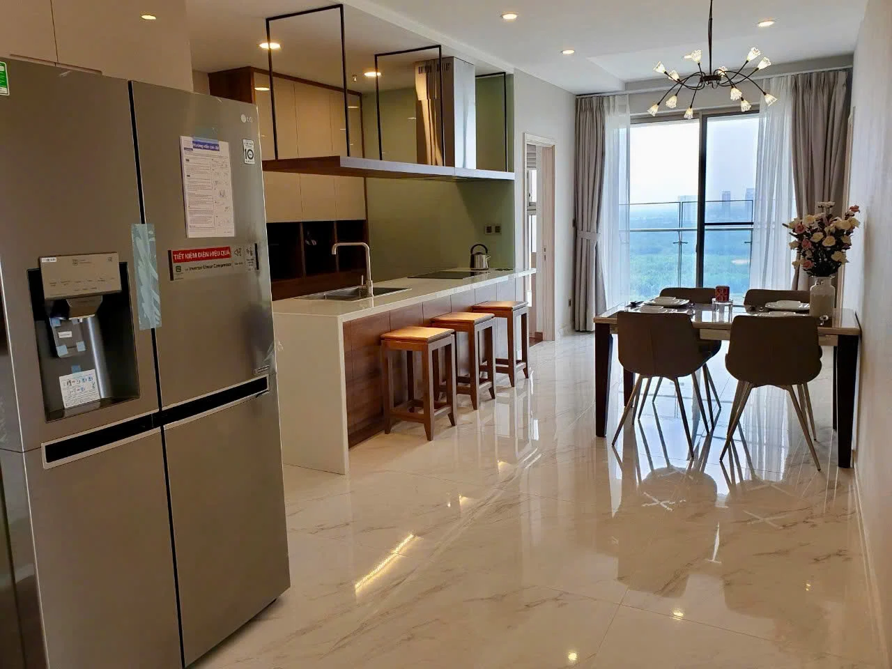 Cho thuê Midtown M5 tầng 19 135m 3 phòng view sông full nội thất 60tr/th