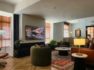 Bán Penthouse Sky Garden 257m 4 phòng giá 11 tỷ