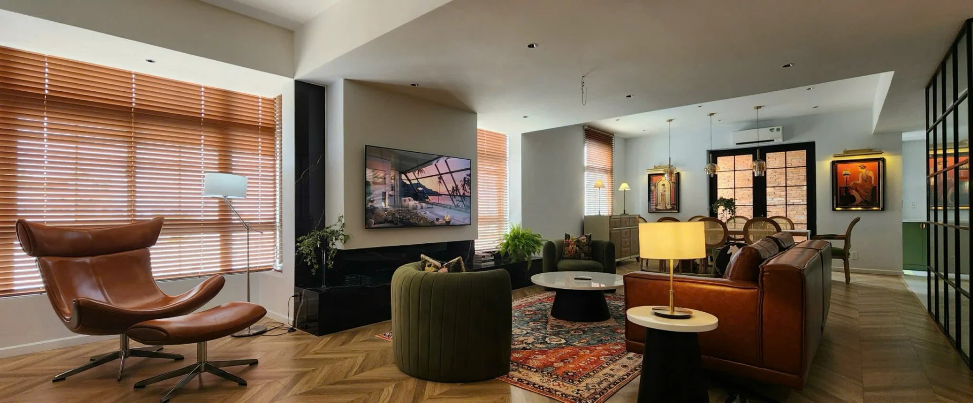 Bán Penthouse Sky Garden 257m 4 phòng giá 11 tỷ