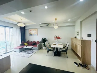 Cho Thuê Hưng Phúc 110m 3 phòng full nội thất giá 29 triệu/tháng