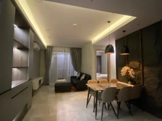 Cho thuê Midtown M8 Tầng 8 dt 81m 2 phòng full nội thất giá 28 triệu