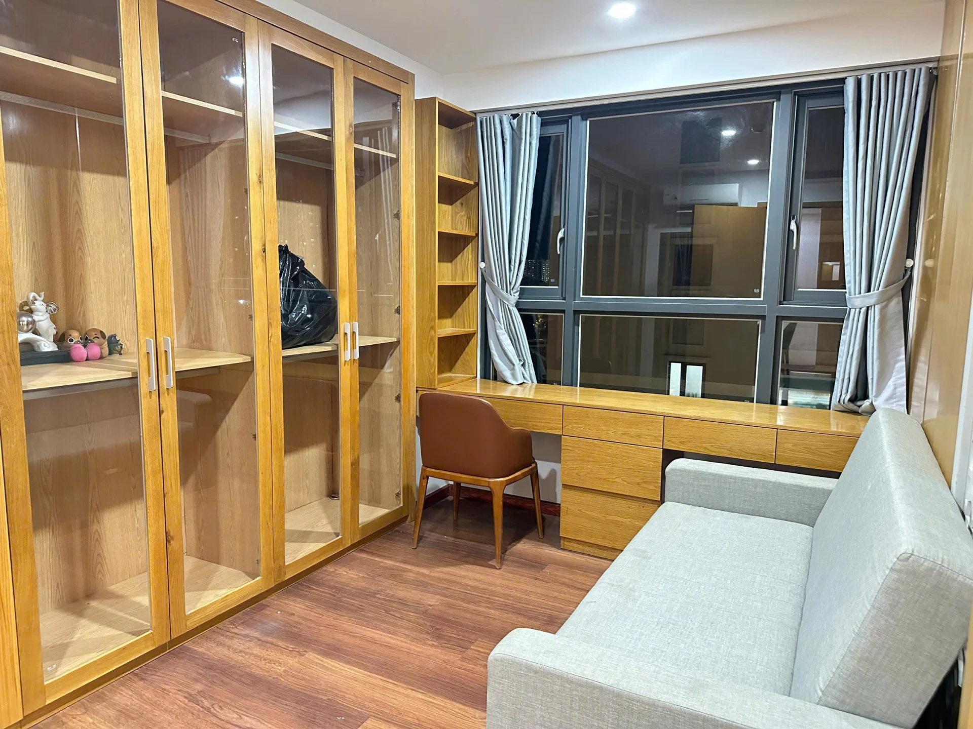 Bán căn hộ Nam Phúc Block A Tầng 5 125m 3 phòng giá 10,3 tỷ