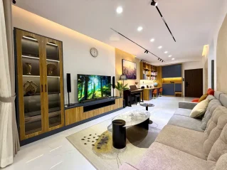 Bán Sky Garden 2 Block 5A Tầng 3 dt 100m 3 phòng giá 7,3 tỷ có sân 500m