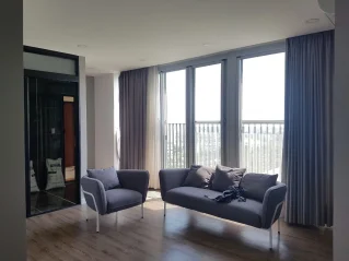 Bán Star Hill Block B Tầng 13 dt 94m 3 phòng giá 6,9 tỷ