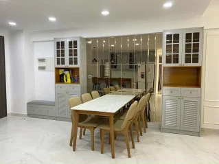 Cho thuê Midtown M7 Tầng 23 dt 137m 3 phòng giá 2400usd