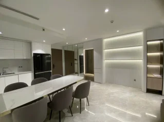 Cho thuê Midtown M8 Block C Tầng 27 dt 130m 3 phòng full đồ giá 2800usd/tháng