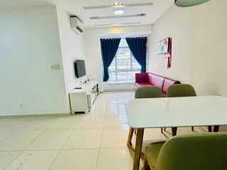 Cho thuê SKy Garden 3 dt 71m 3 phòng full đồ giá 15 triệu
