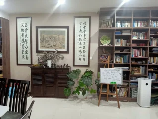 Cho Thuê The View Block T6 Tầng 11 dt 105m 3 phòng giá 900usd/tháng