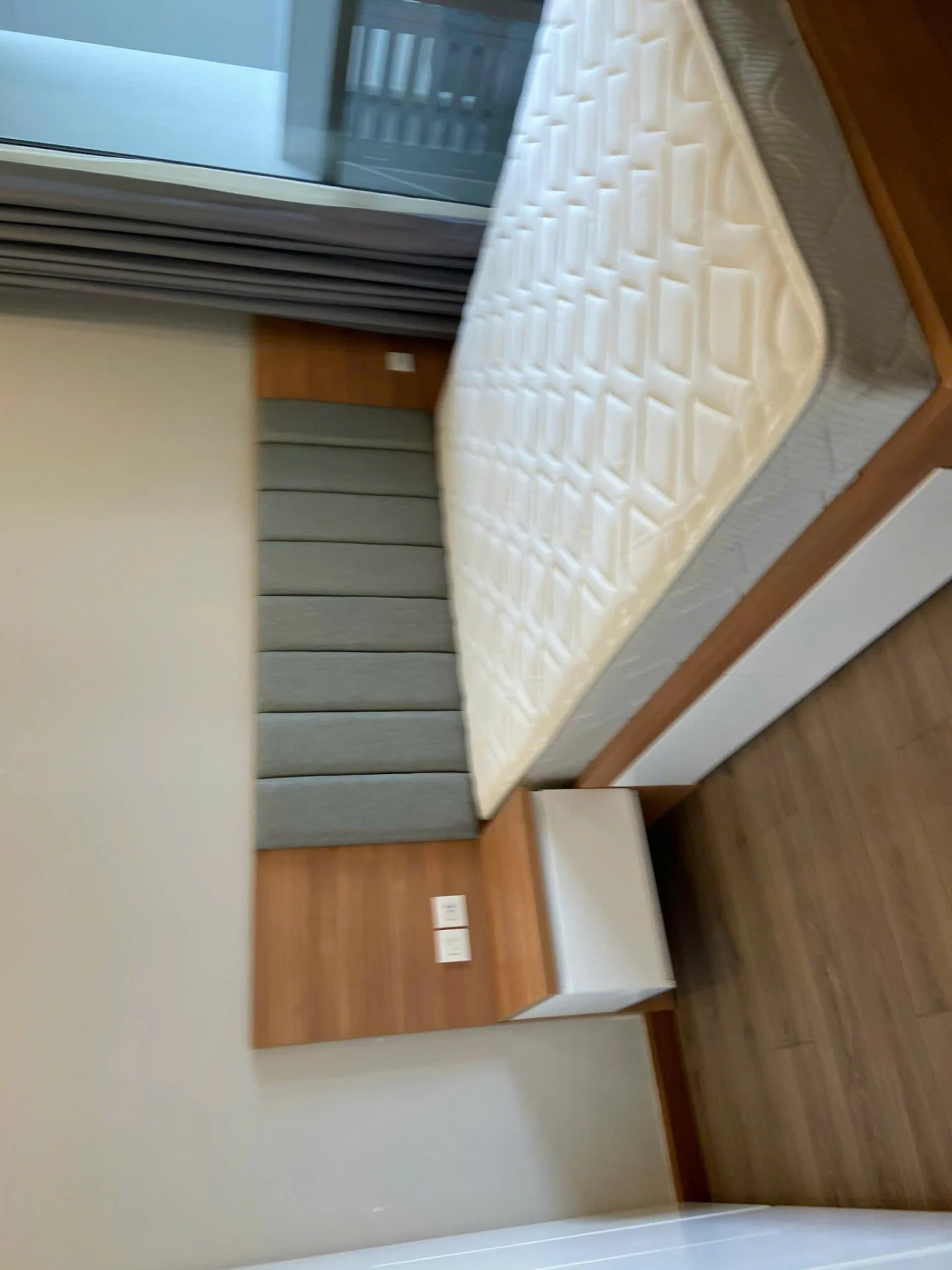 Bán River Park 2 Block B Tầng 3 dt 123m 3 phòng giá 13,8 tỷ có HĐT