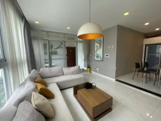 Bán Star Hill Block C Tầng trung dt 94m 2 phòng giá 8 tỷ