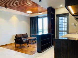 Bán Urban Hill Block A Tầng 2 dt 78m 2 phòng giá 6,8 tỷ