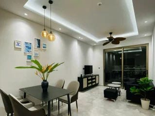 Cho thuê Midtown M8 Block I Tầng 25 dt 78m 2 phòng giá 26 triệu