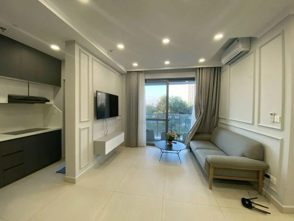 Cho thuê Urban Hill Block A Tầng 20 dt 80m 2 phòng giá 23 triệu full đồ