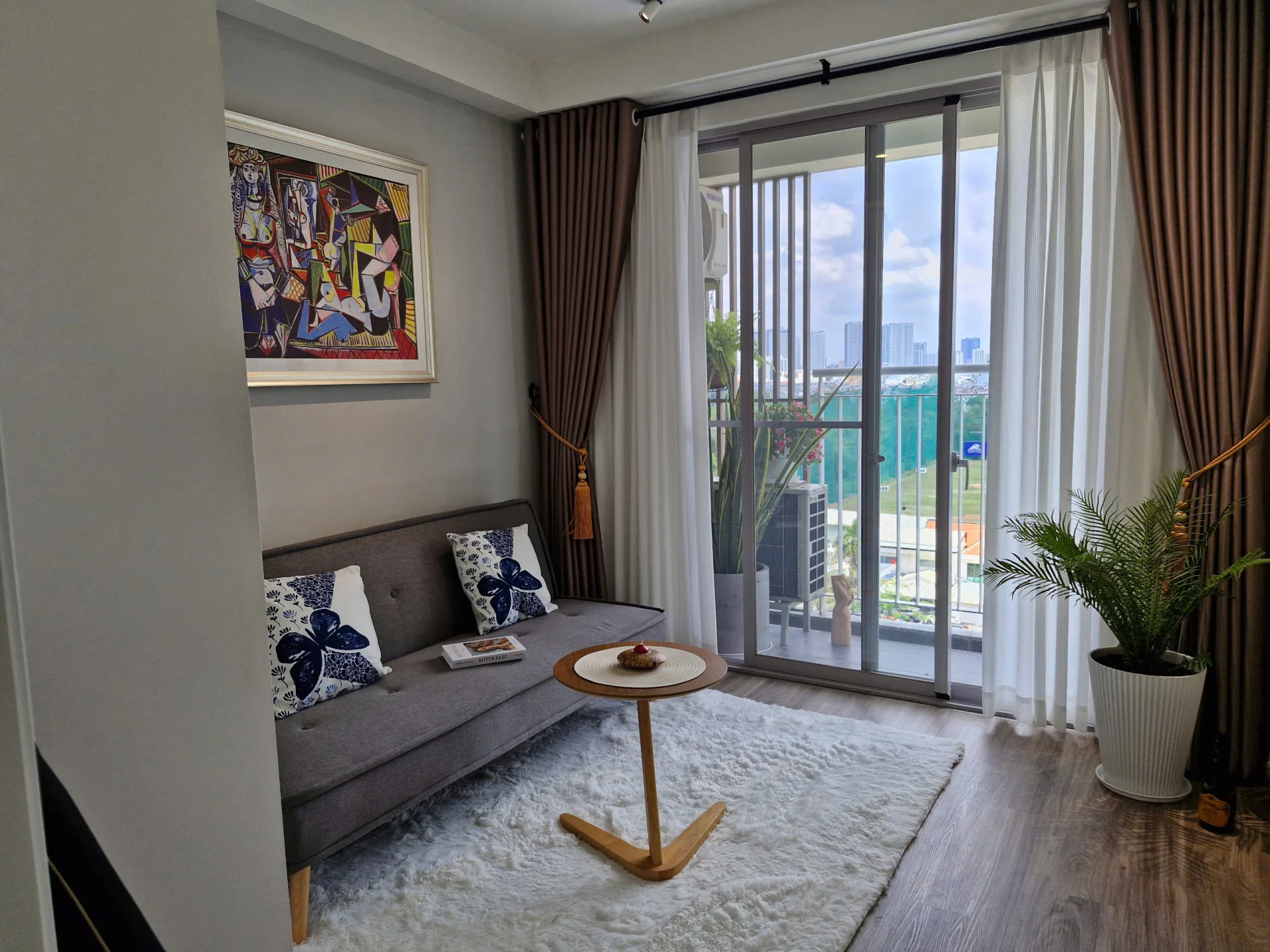 Bán Scenic Valley 1 Block D Tầng 10 dt 110m 3 phòng giá 10,5 tỷ