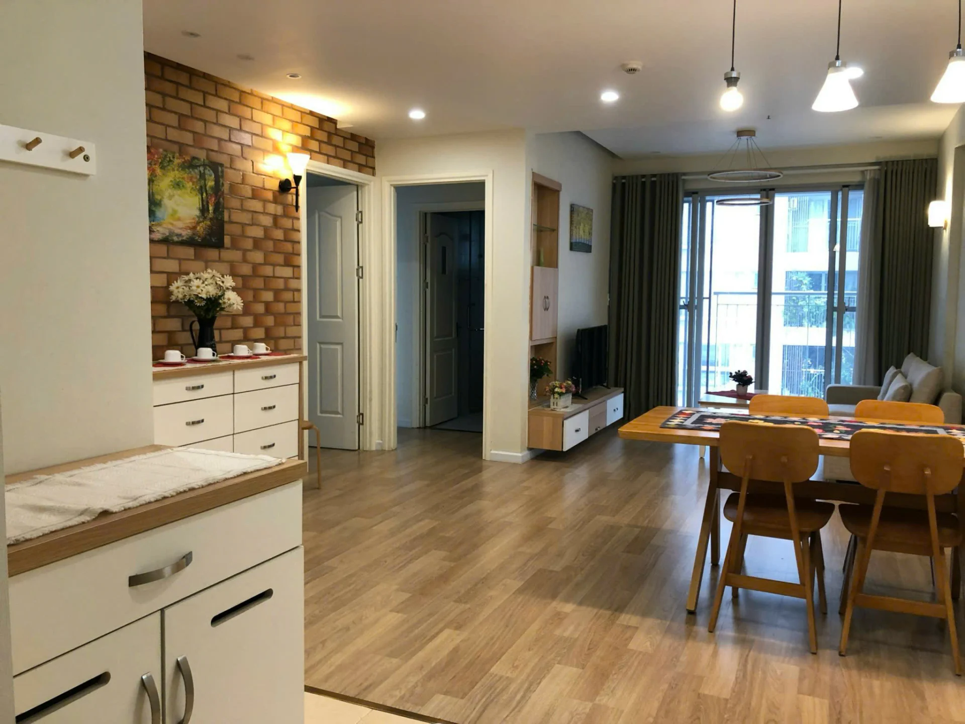 Bán Scenic Valley Block H Tầng 9 dt 77m 2 phòng giá 6,5 tỷ