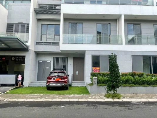 Bán Shophouse Ascentia dt 149m 3 phòng dạng duplex giá 22,5 tỷ