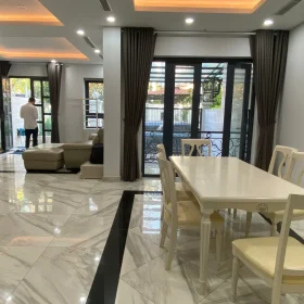 Cho thuê biệt thự Nam Thông nhà mới đẹp Hầm trệt 2 lầu giá 3000usd