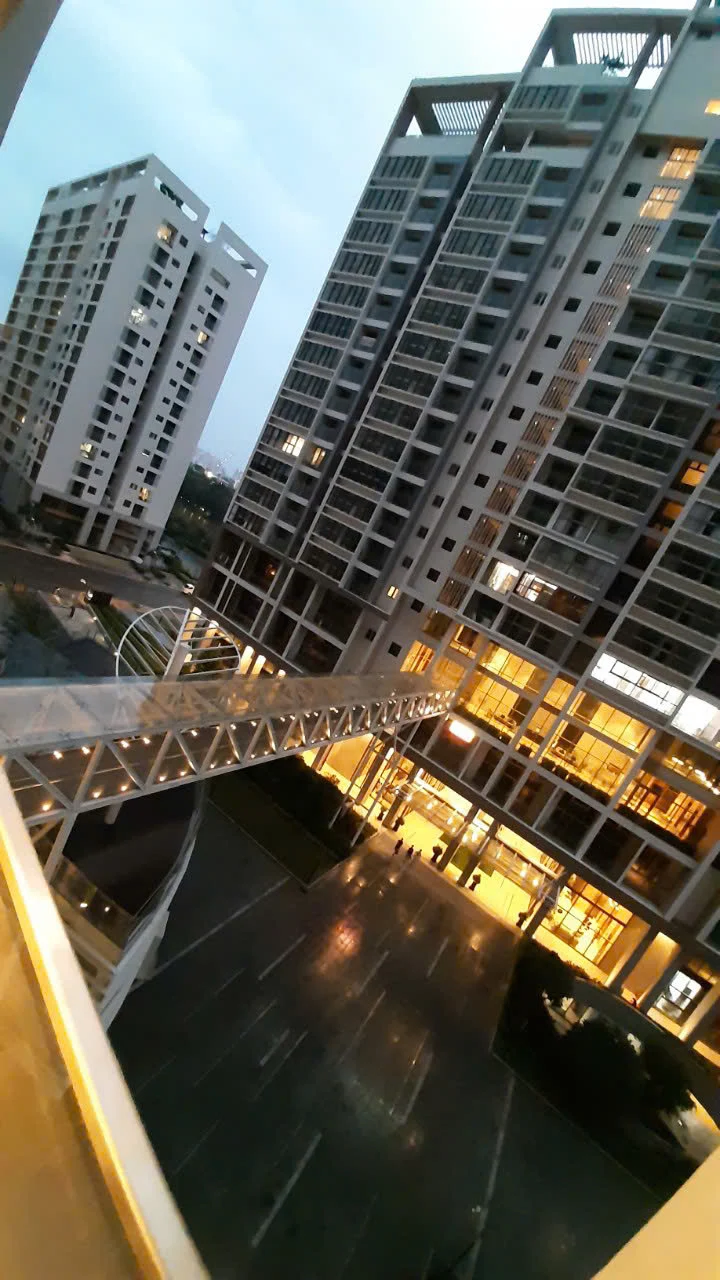 Thumb 9