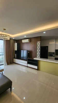 Cho thuê Riverpark Premier Block C Tầng 16 dt 130m 3 phòng giá 2300usd
