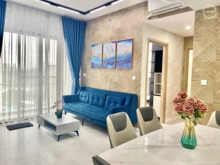 Cho thuê Antonia Block A Tầng 8 dt 77m 2 phòng giá 30 triệu/tháng