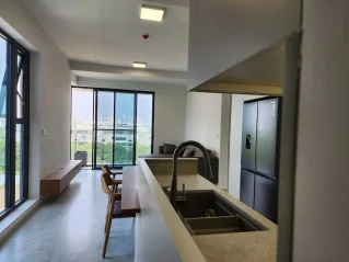 Cho thuê Cardinal Court Block A Tầng 6 dt 77m 2 phòng giá 30 triệu