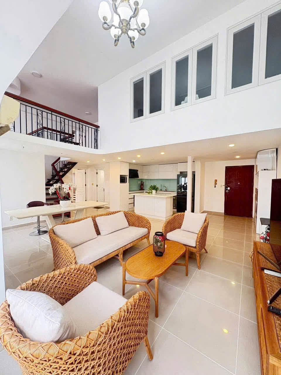 Bán Căn Hộ Sky Garden 1 146m2 Duplex 3PN Giá Tốt Nhất Khu Vực