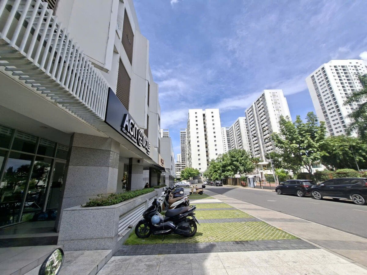 Cho Thuê Shophouse Scenic Valley 200m2 Vị Trí Đắc Địa Kinh Doanh